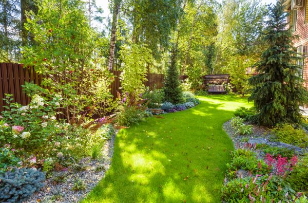 Spring Yard Maintenance in Sebring
